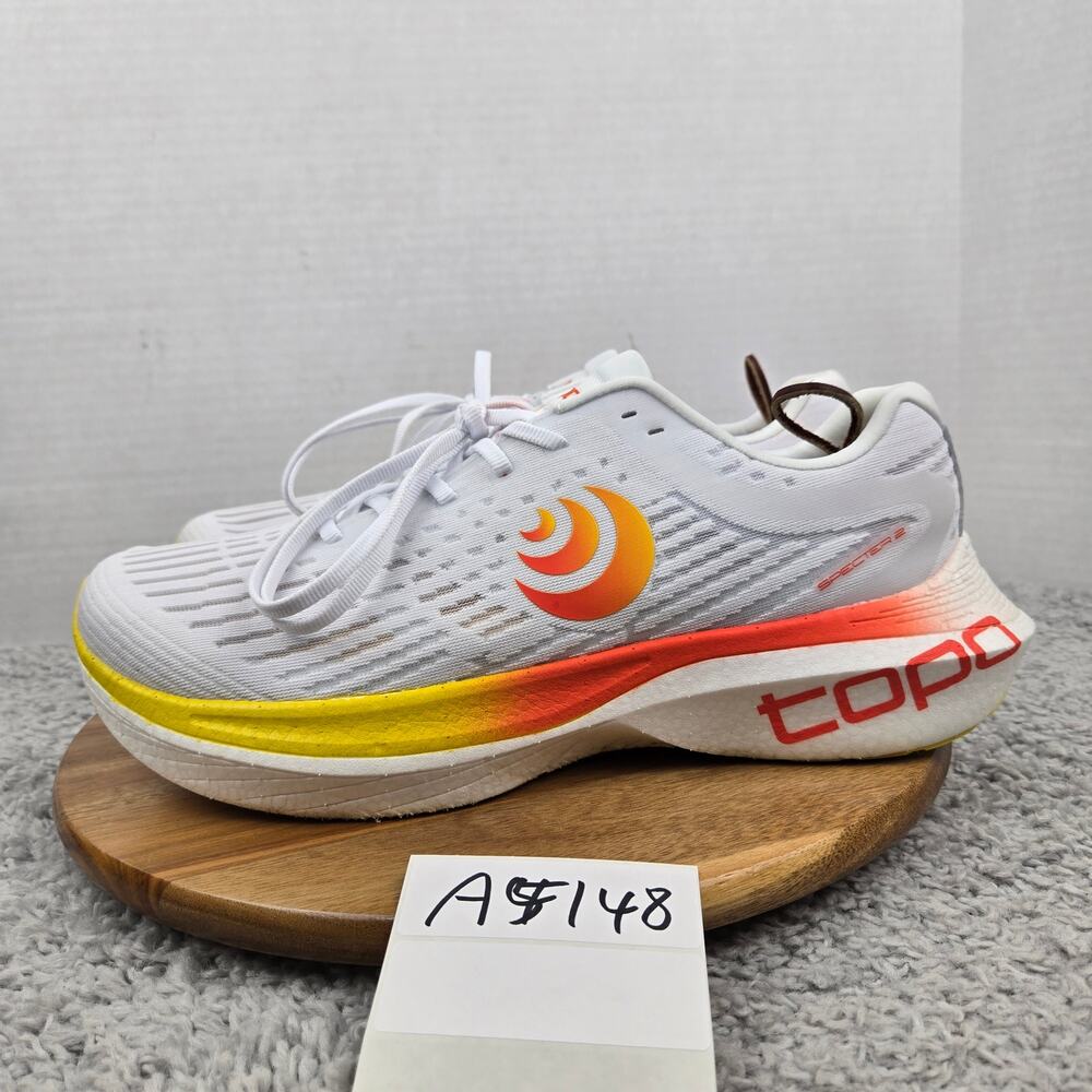 Topo Athletic Mens 12.5 Specter 2 White Sunset Athletic Gym Road Running Shoe